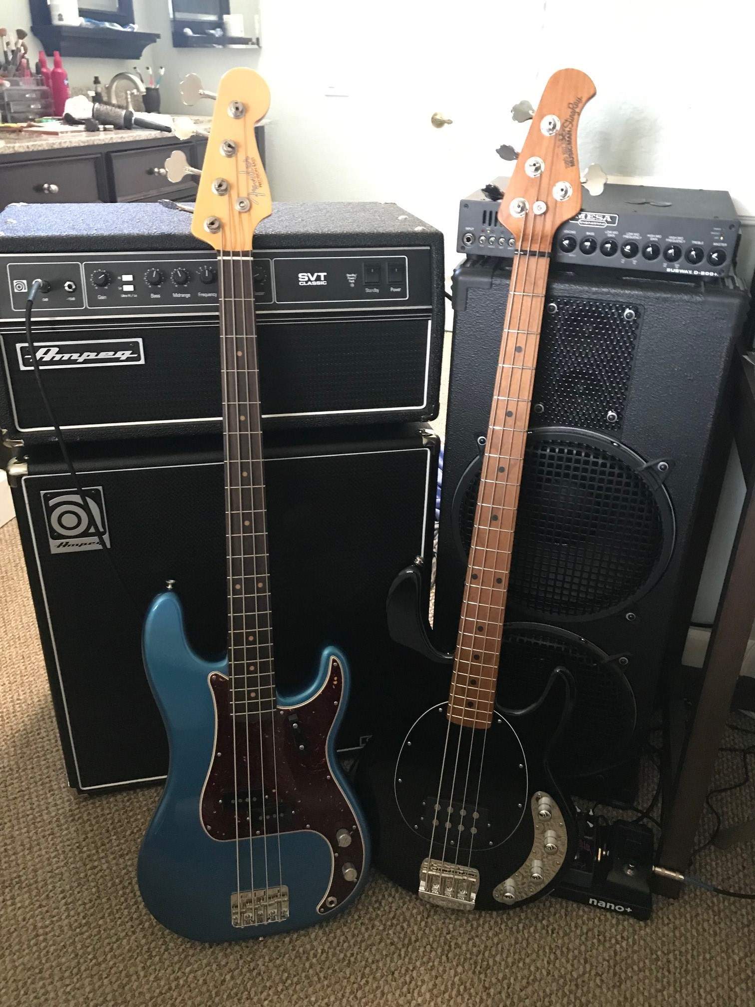 Basses.jpg