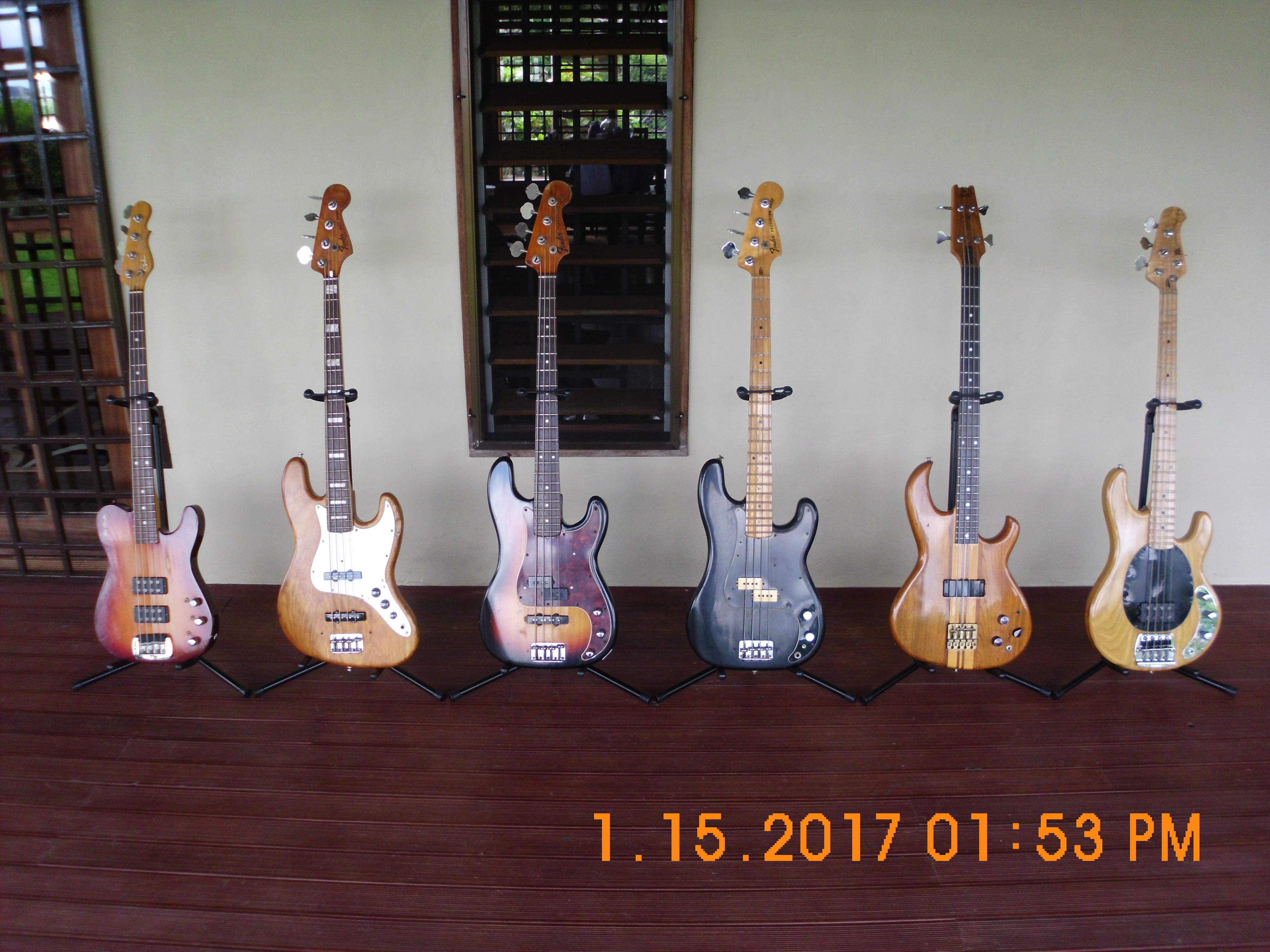 basses.jpg