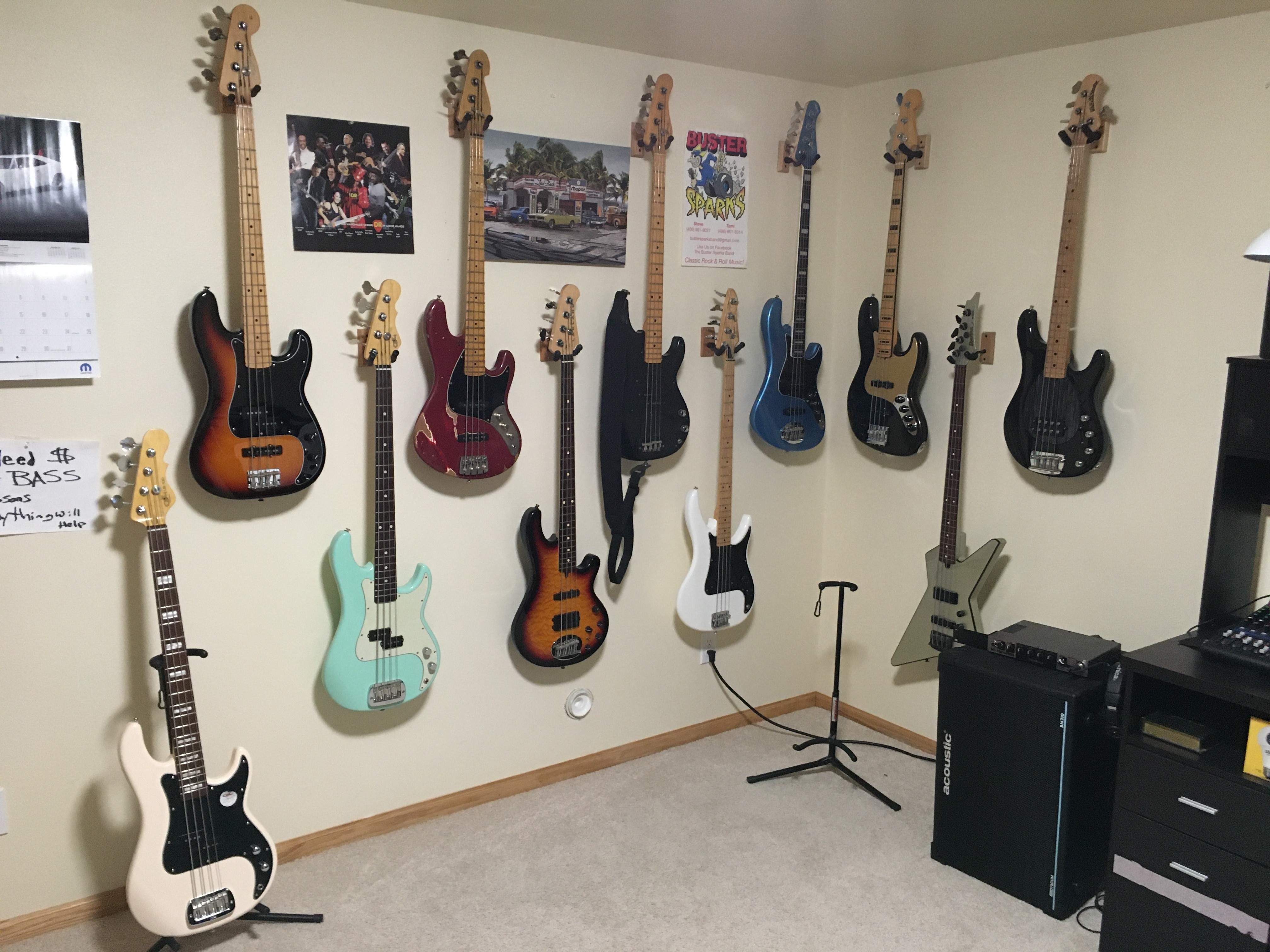 basses.jpg