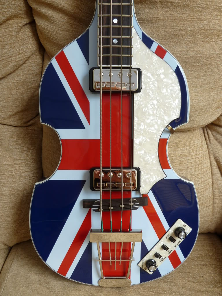basses007.jpg