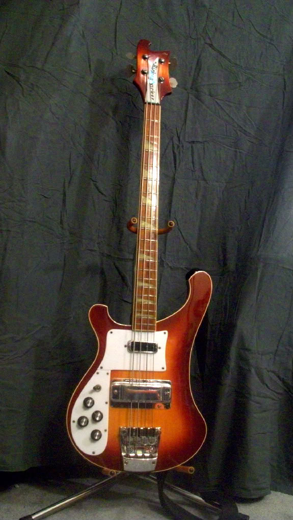 basses009-1.jpg