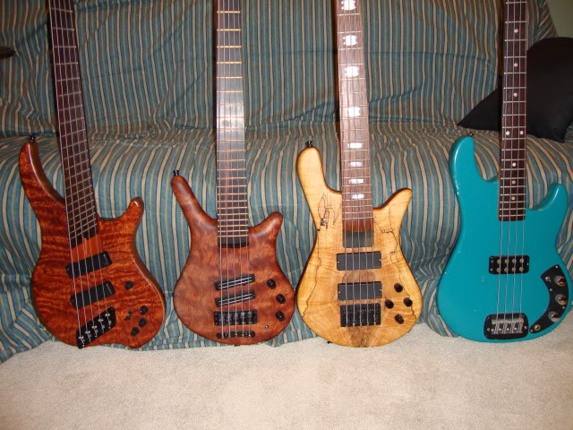 Basses009.jpg
