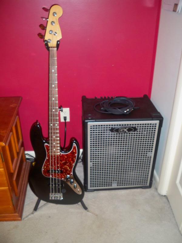 Basses021911002.jpg
