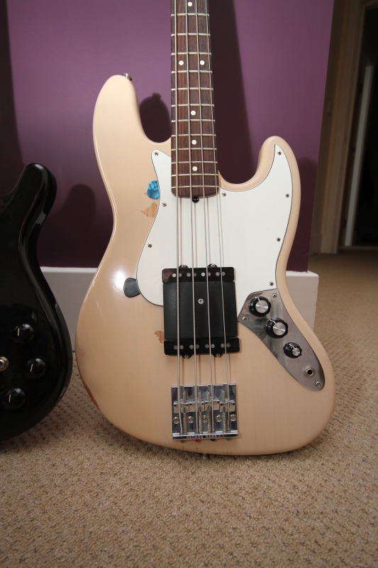 basses039.jpg