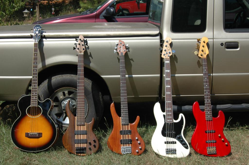 basses046_zpsfbcd6019.jpg