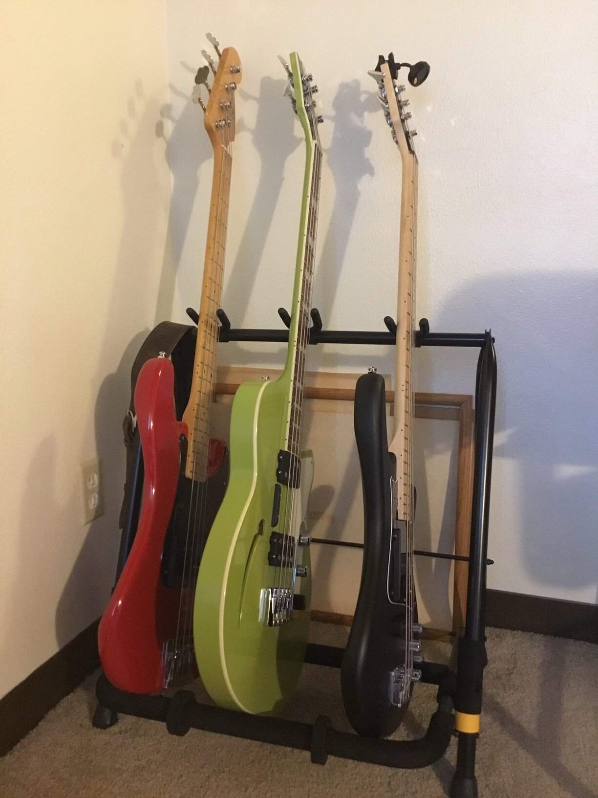 Basses4.JPG
