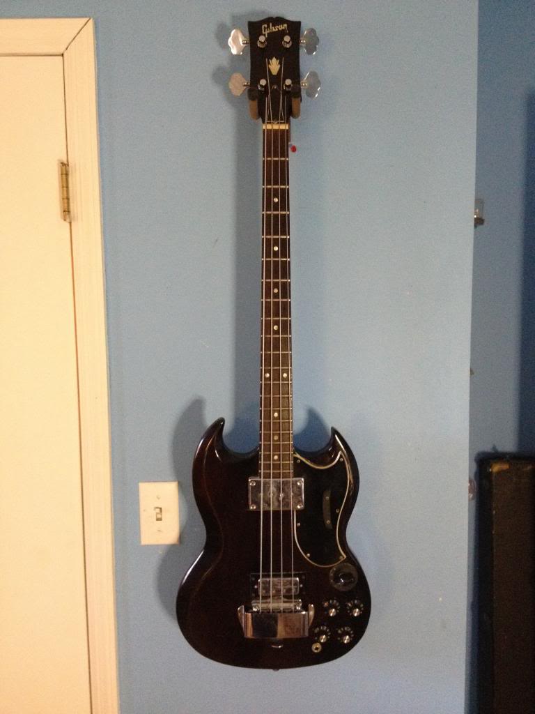 Bassesandguitars015.jpg