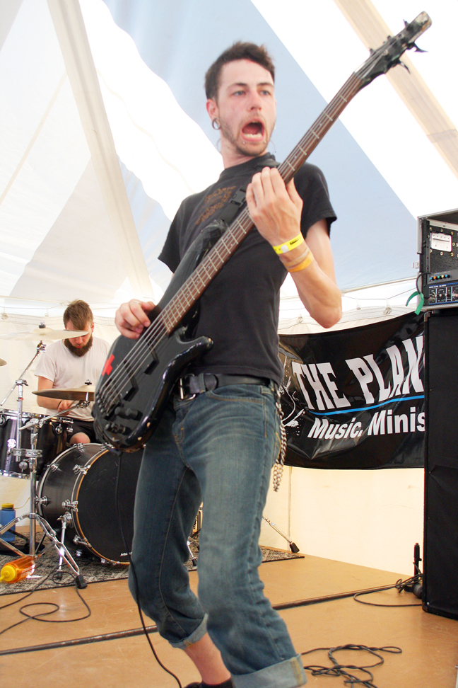 bassface01.jpg