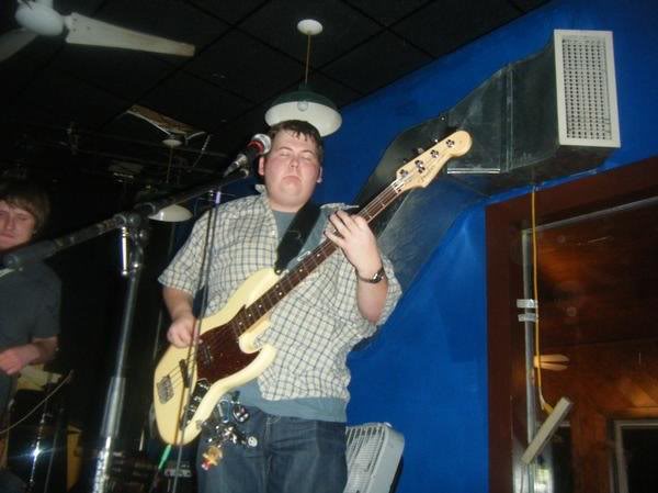 bassface2.jpg