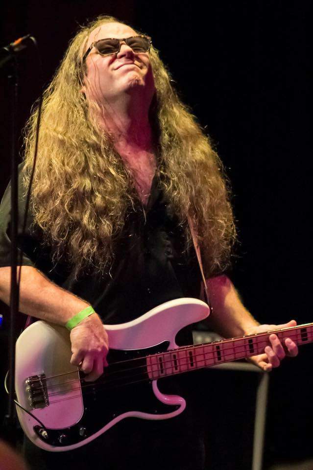 bassface_p.jpg