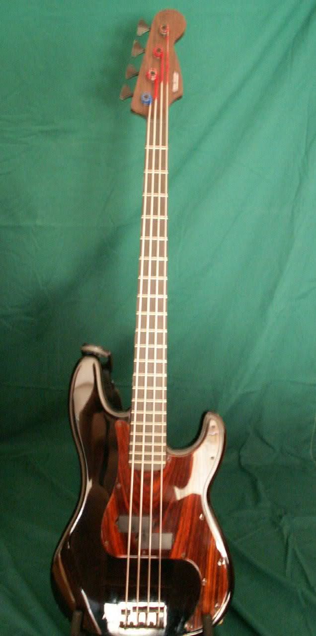 basspic77.jpg