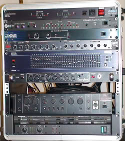 Bassrack-1.jpg