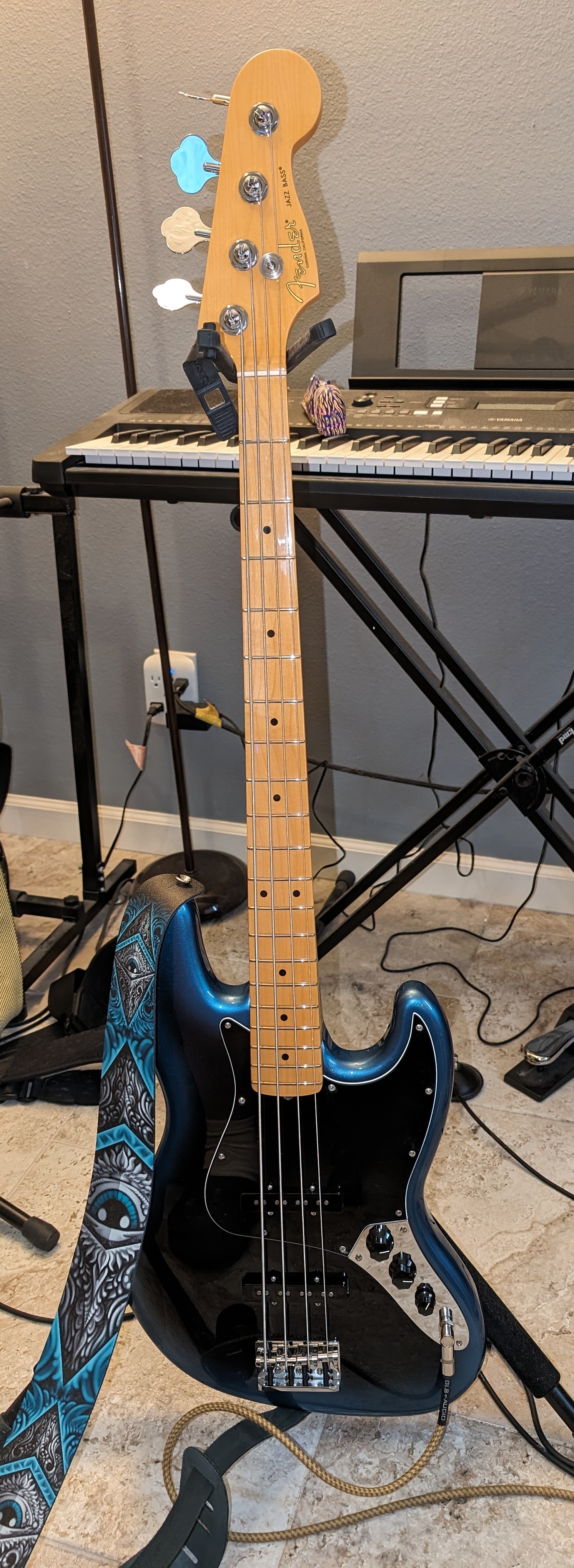 basss.jpg