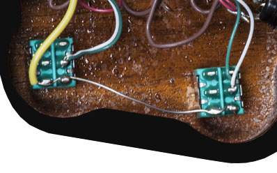 BAT15VSBC1_ELECTRONICS_PANEL_02.jpg