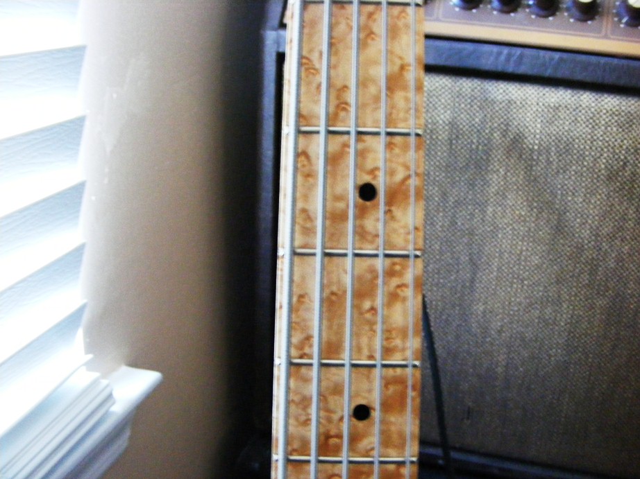 bb75Neck1.jpg