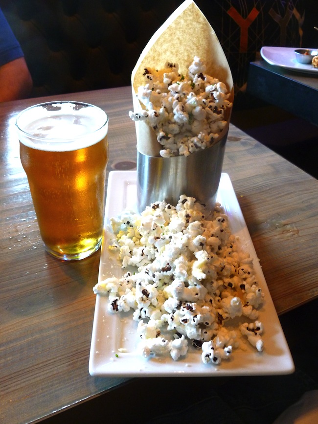 Beer-and-popcorn1.jpg