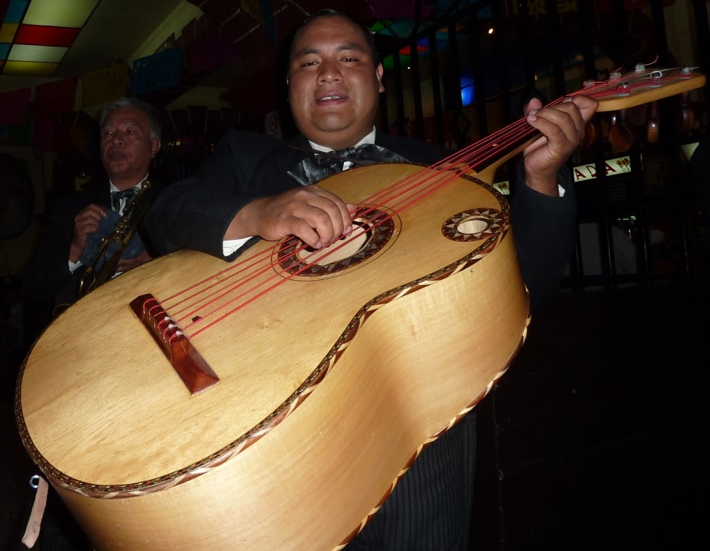 big_guitar.jpg