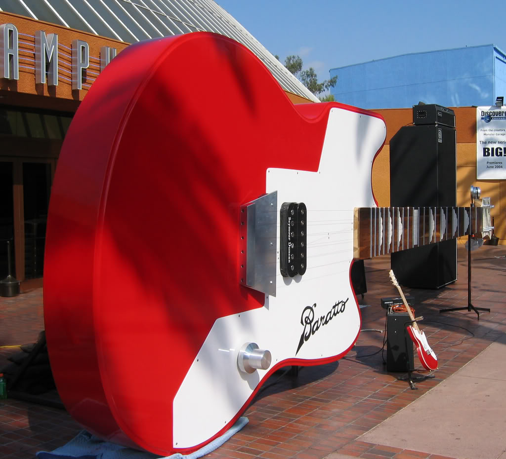 BigGuitar2.jpg