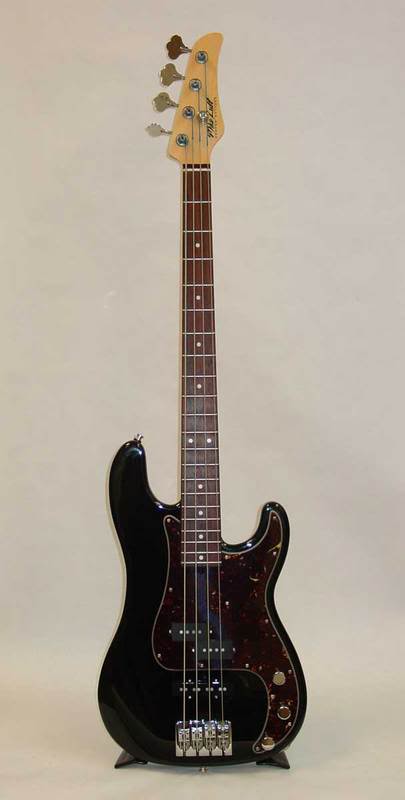 black_PJ4_705.jpg