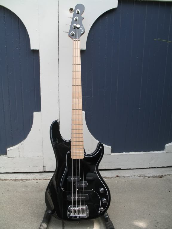 blackblacksb2-front.jpg
