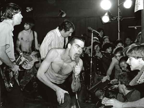 BlackFlag-Henry-Rollins.jpg