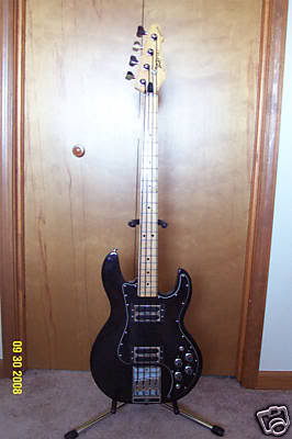 blackt-4001.jpg
