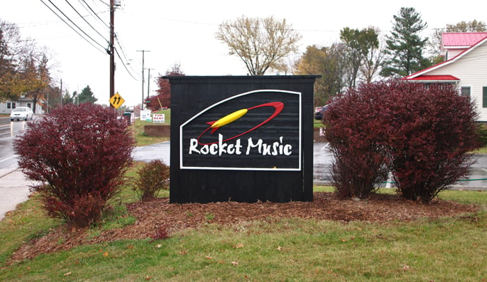 BLDG-NEW-SIGN.jpg