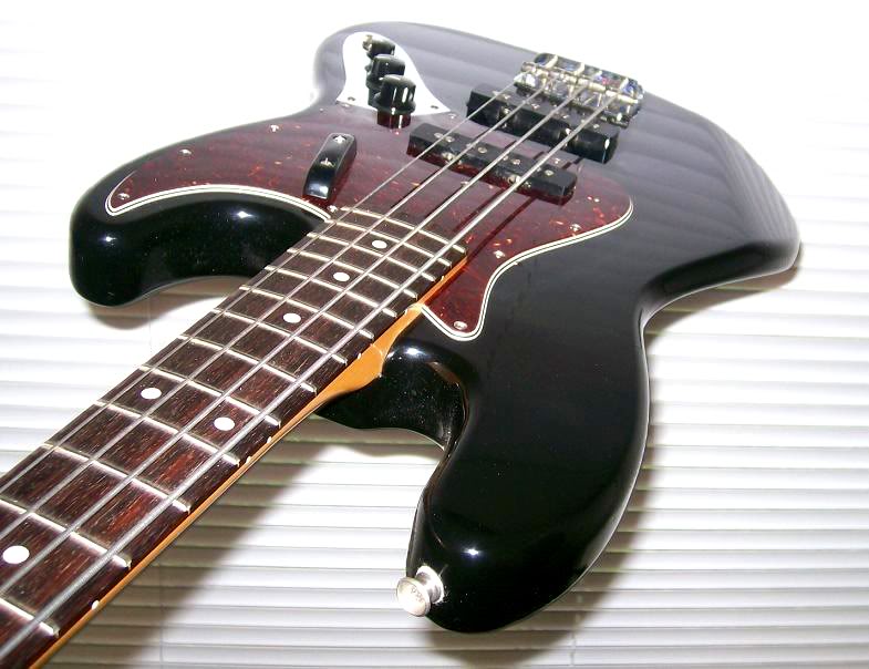 BLKTELERELIC083sm.jpg