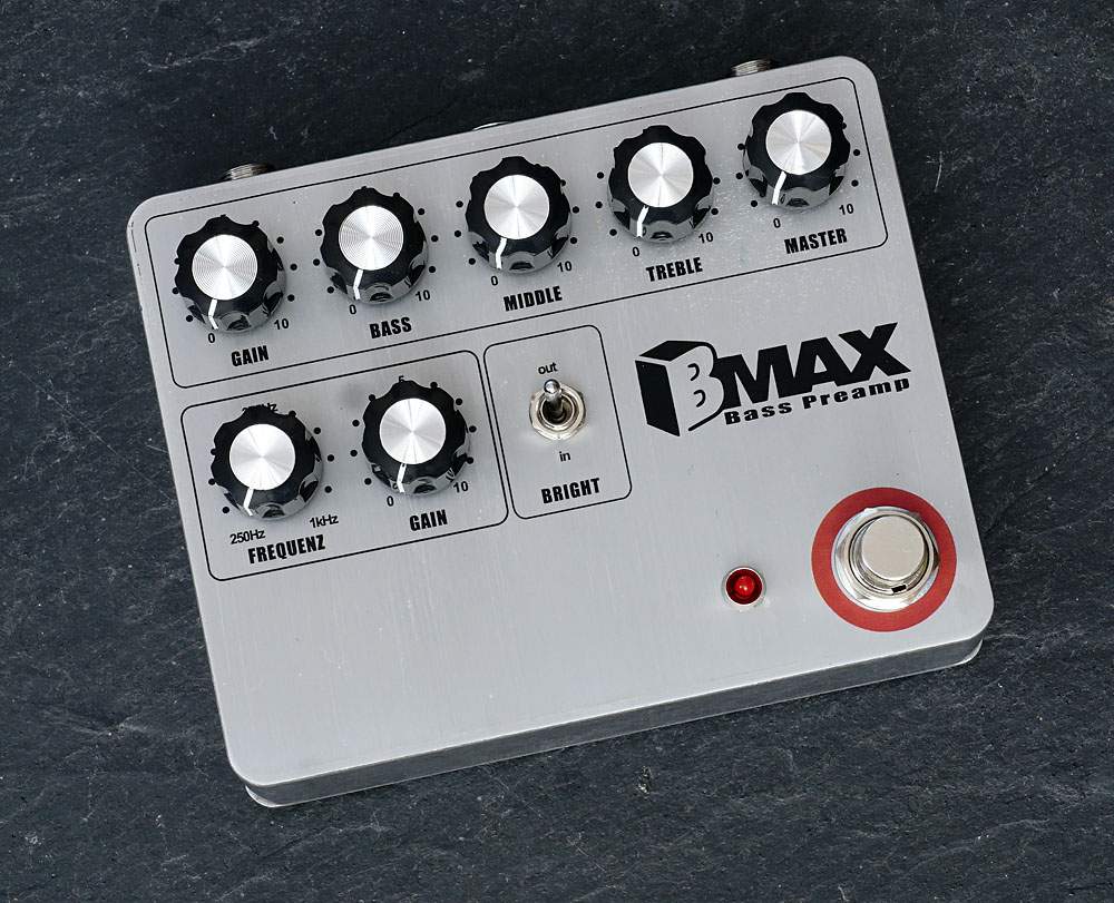 bmax_01.jpg