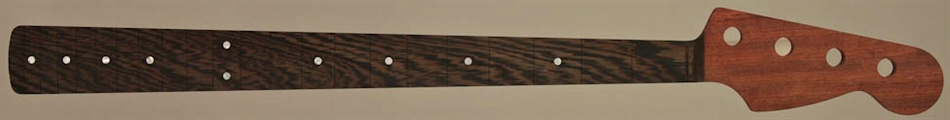 BN3892A.jpg