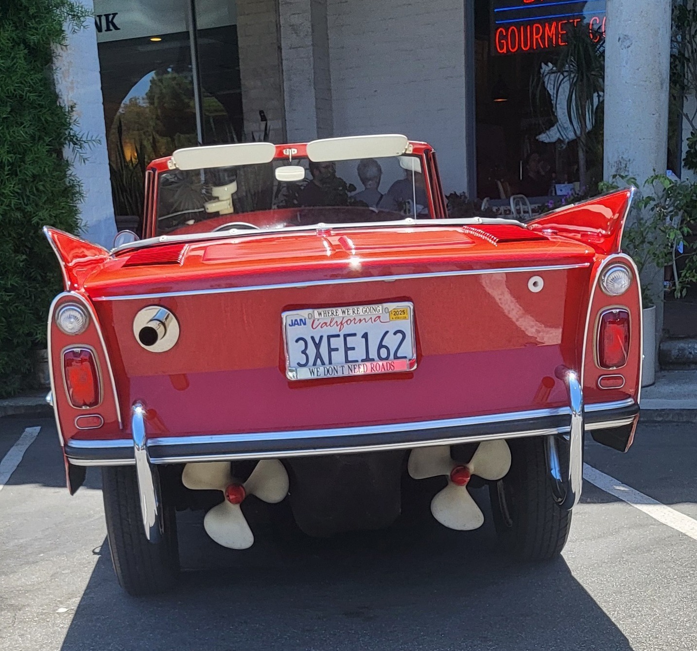 boat car 3.jpg