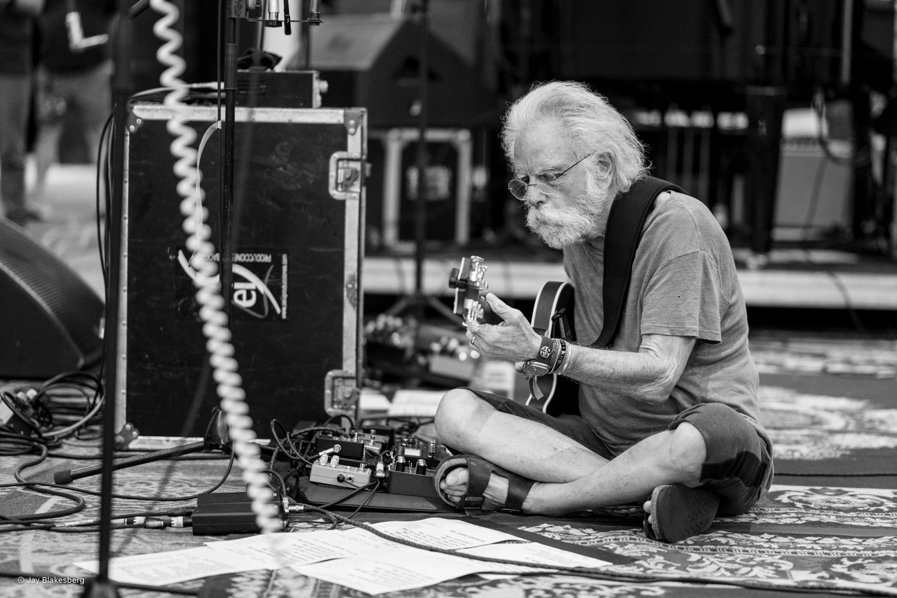 BobWeir.jpg