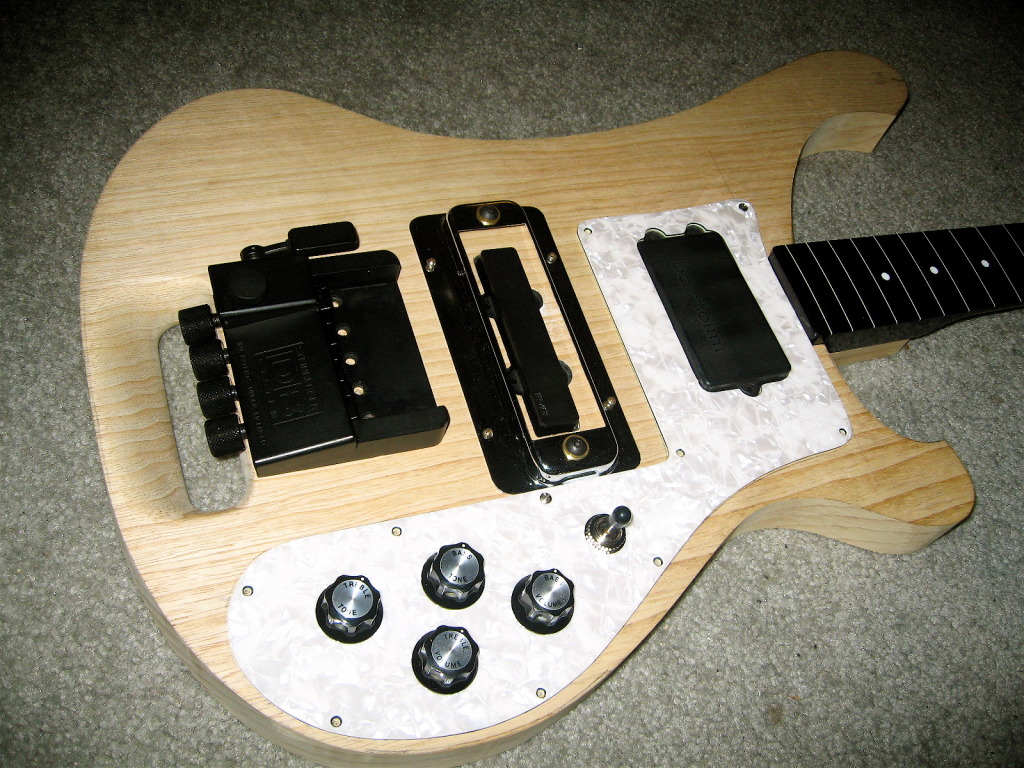 bodymockup2.jpg