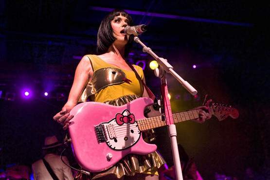 Book-Katy-Perry.jpg