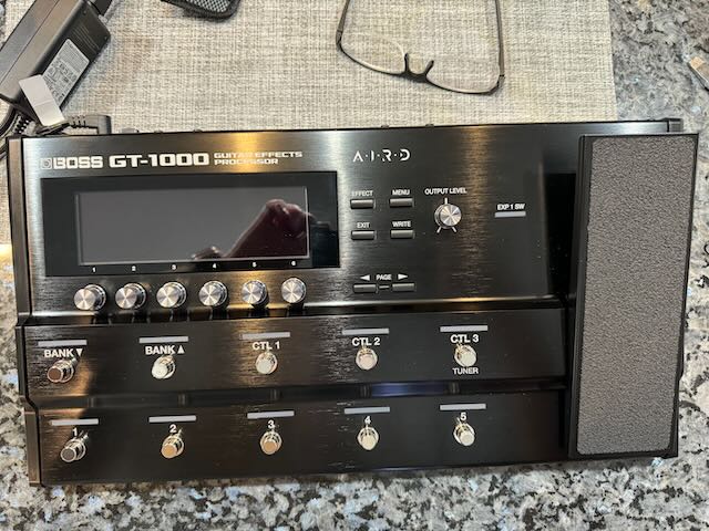 Boss GT-1000 - 1 (1).jpeg