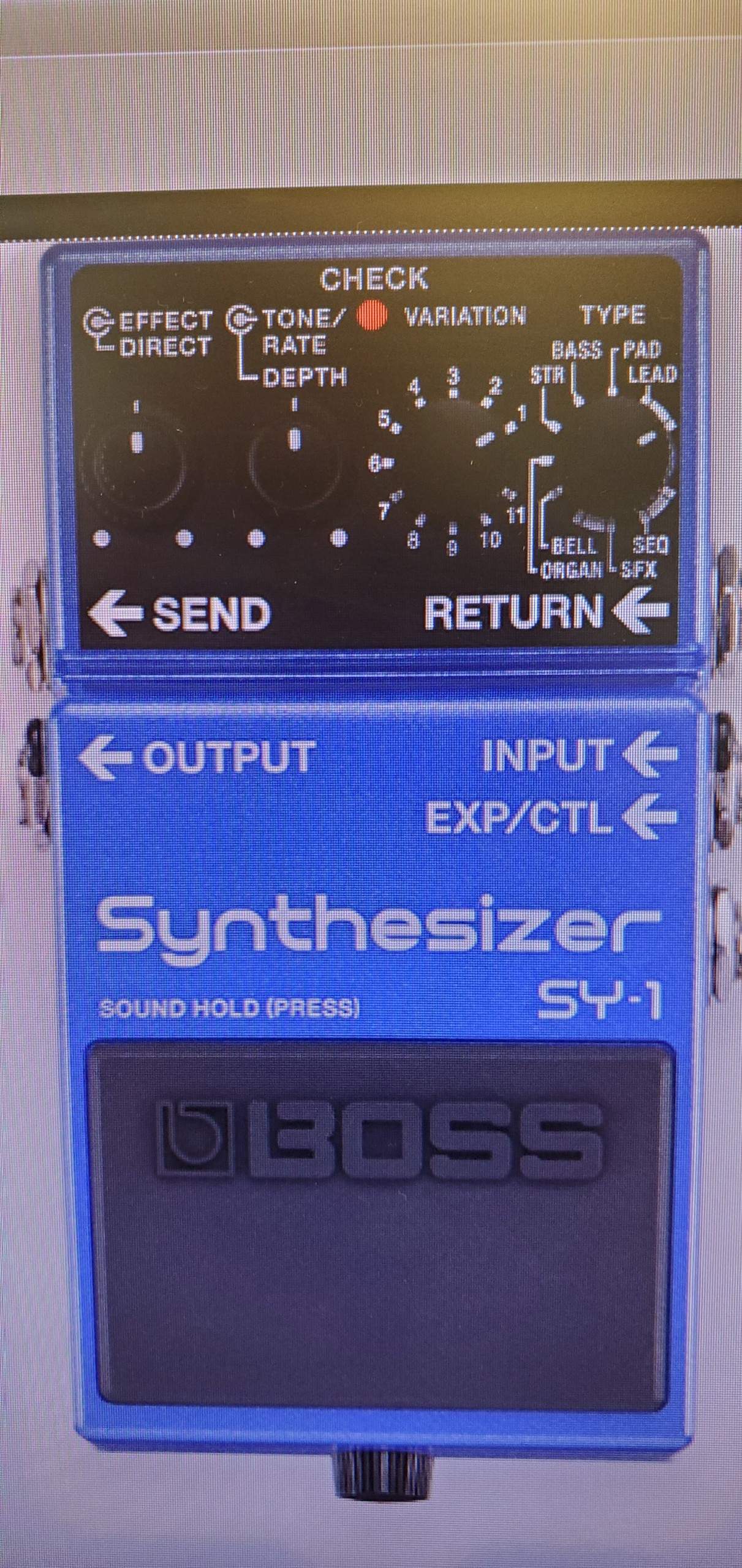 Boss SY-1.jpeg