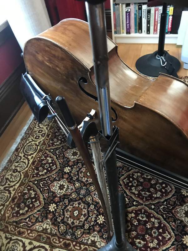 bow hanging clip.jpg