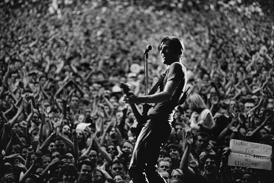 bryanadams.jpg