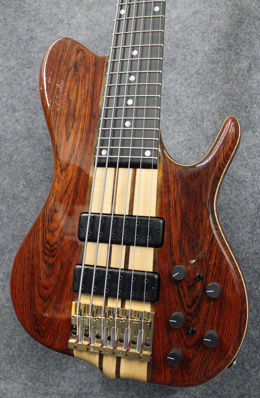 bsr6egsc_05.jpg