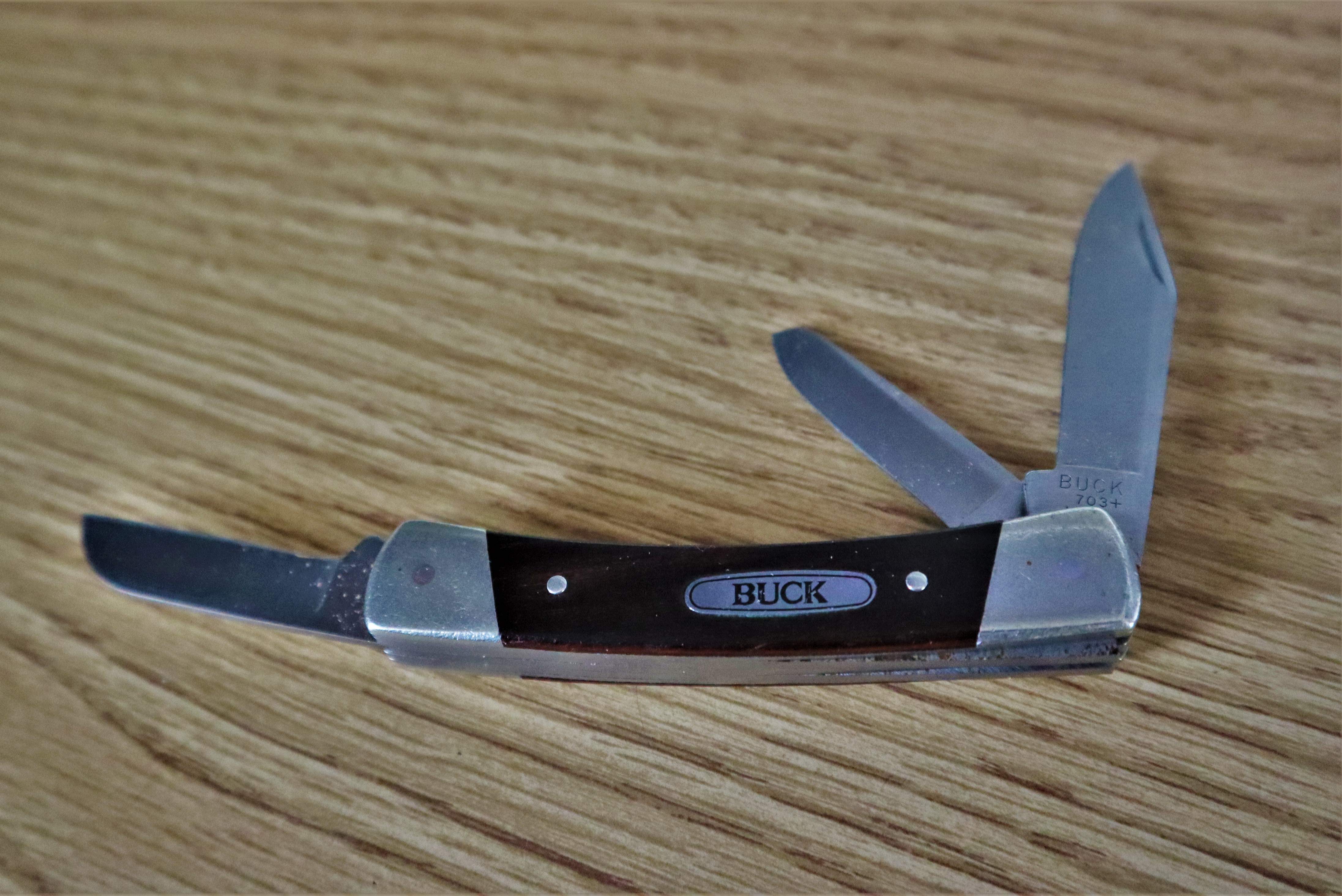 Buck 703.JPG
