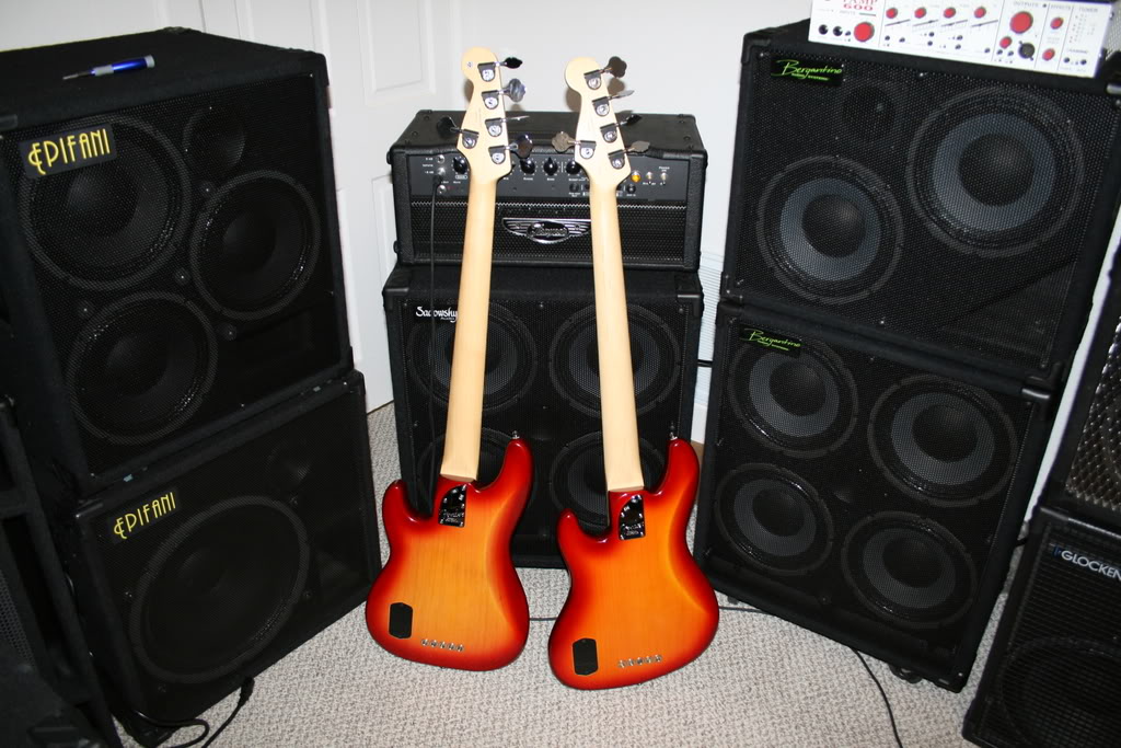 Canon104.jpg