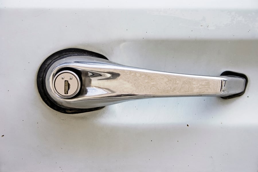 car_door_handle_lock.jpg