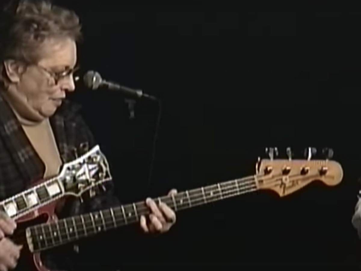 Carol Kaye.jpeg