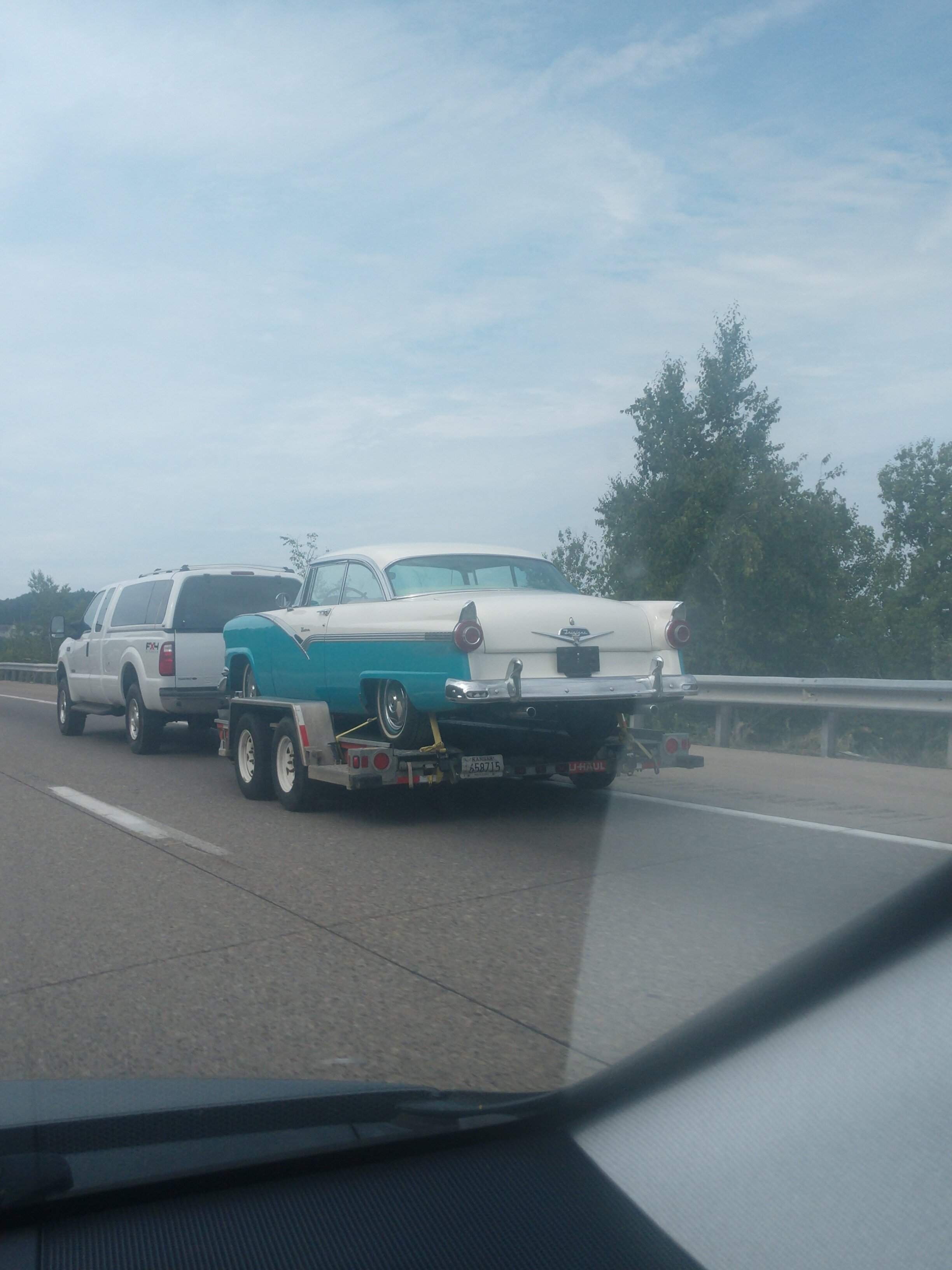 carontrailer.jpg