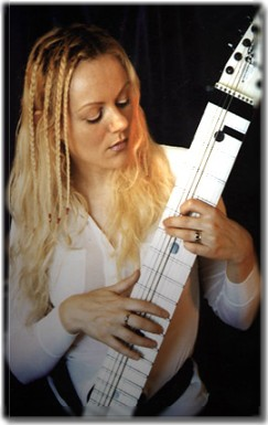 Carrie_Melbourne-1123573464.png