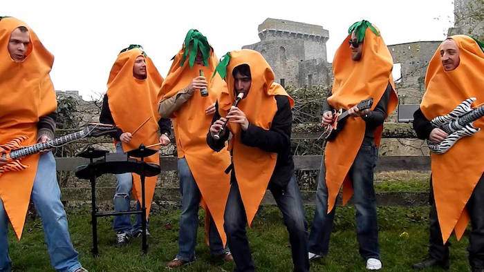 carrotband.jpg