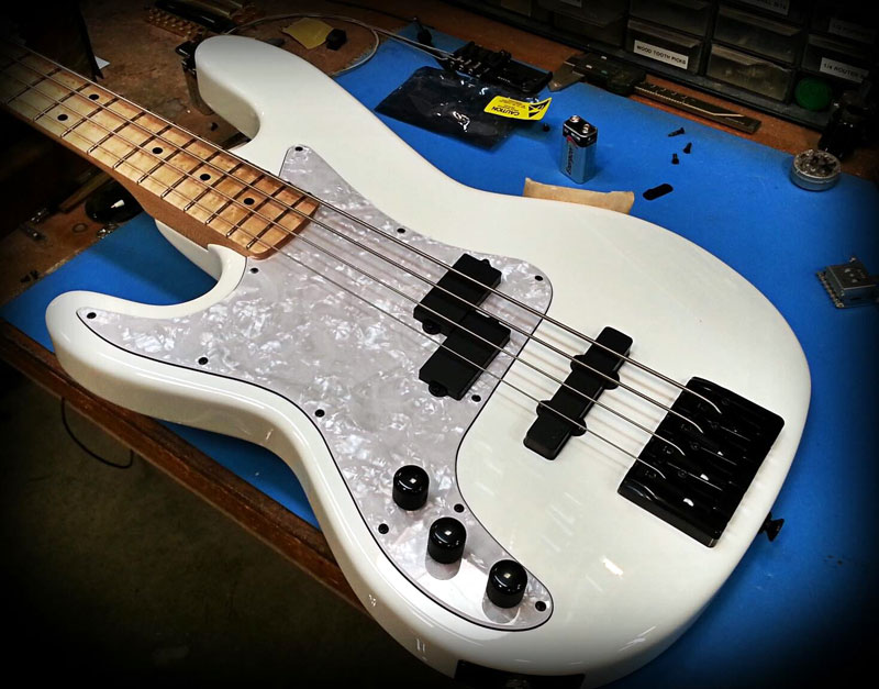 carvin_pb4_b.jpg