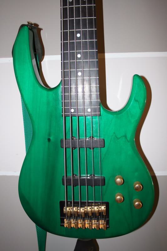 CarvinLB76Body.jpg