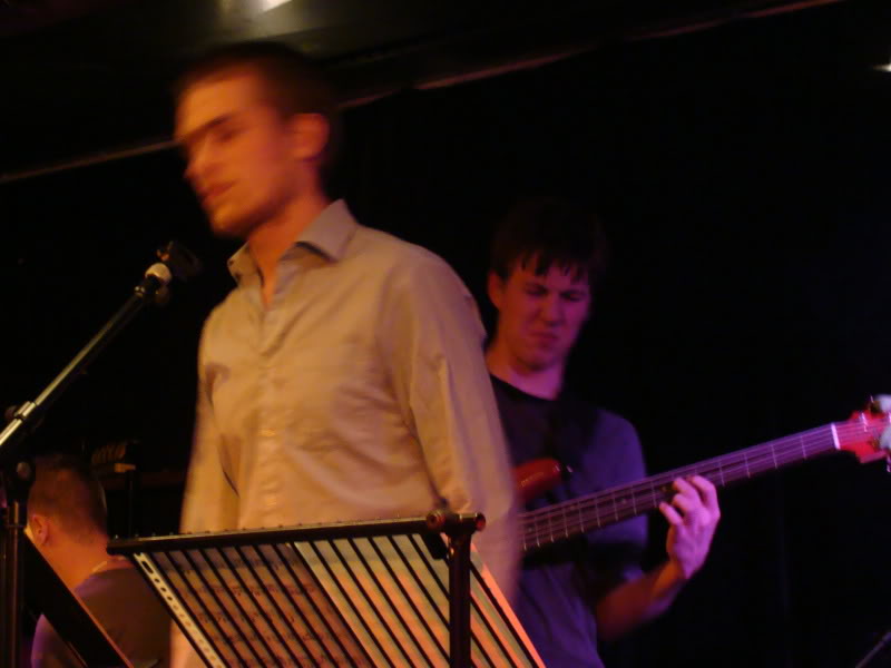 cd013c86.jpg