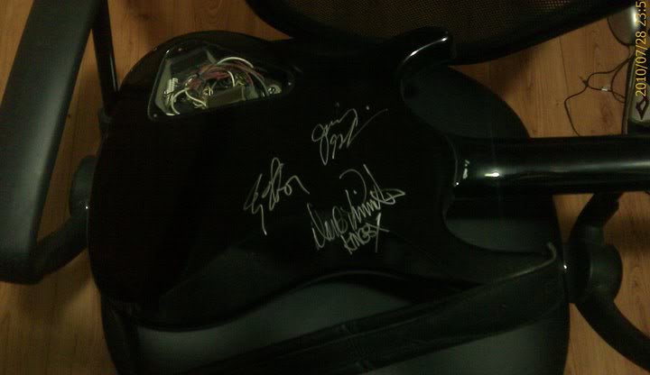 CH12autographs.jpg